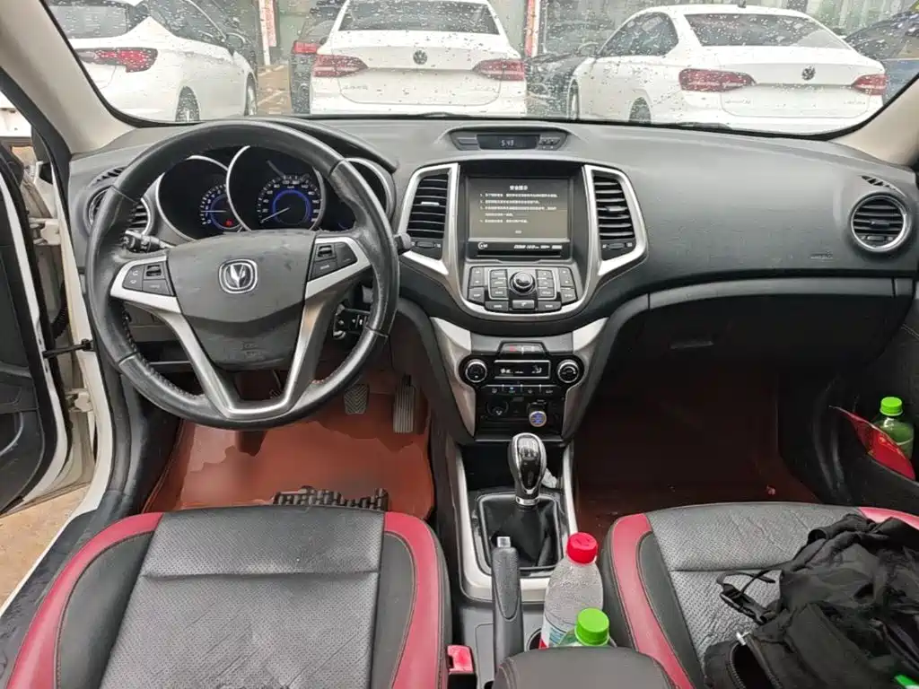 Changan Eado XT — миниатюра 10