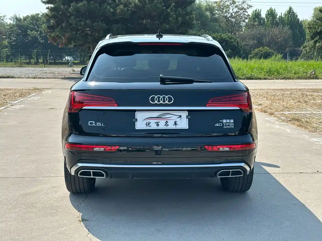 Audi Q5L — миниатюра 5
