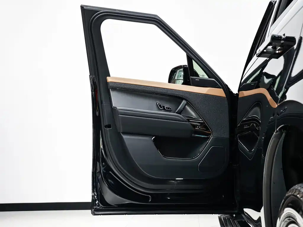 Land Rover Sport — миниатюра 14