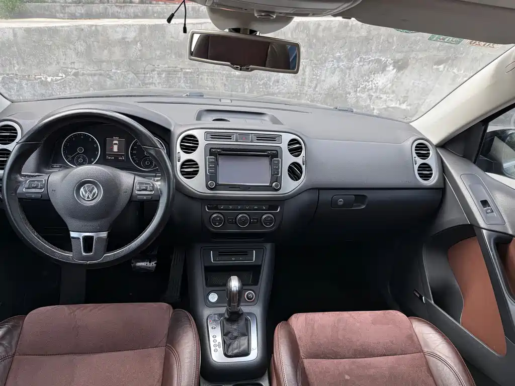 Volkswagen Tiguan — миниатюра 4