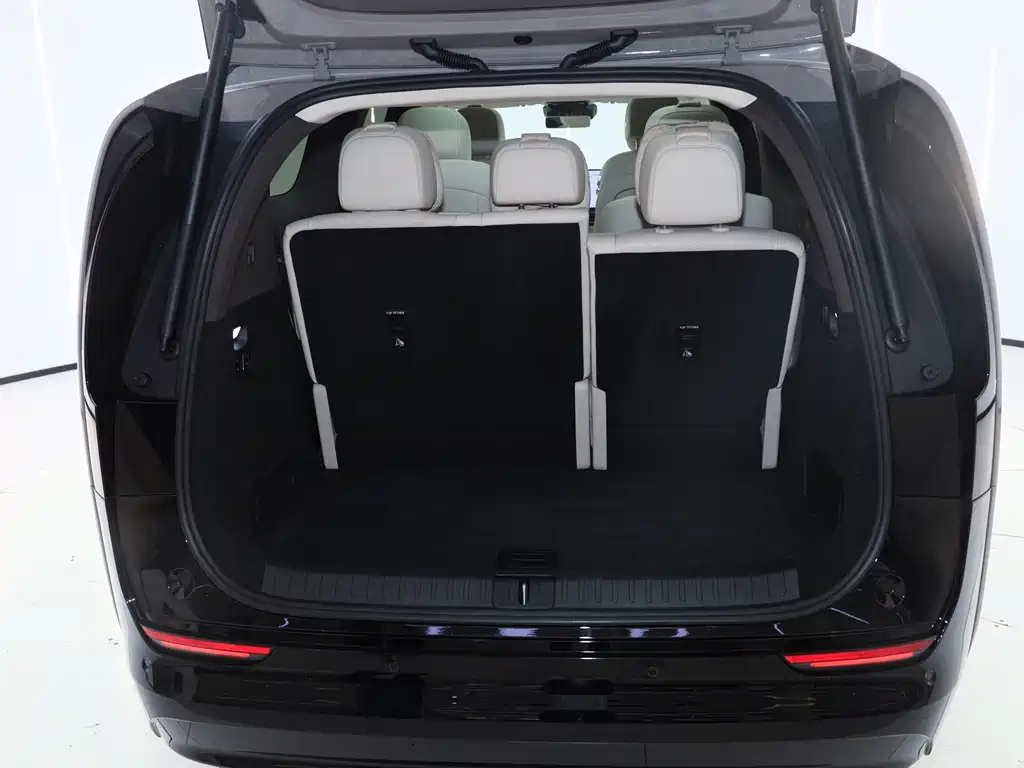 Li Auto Li MEGA — миниатюра 17