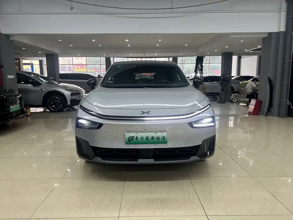 XPeng G7 — миниатюра 2