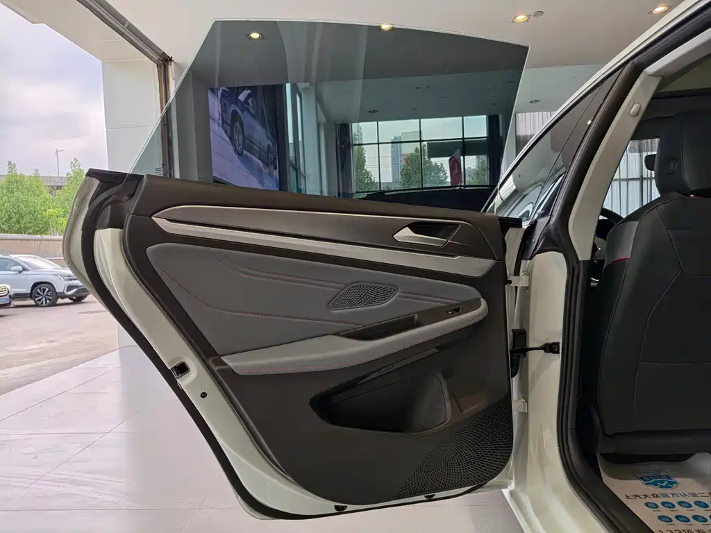 Volkswagen Lamando 2024 L 280TSI DSG
