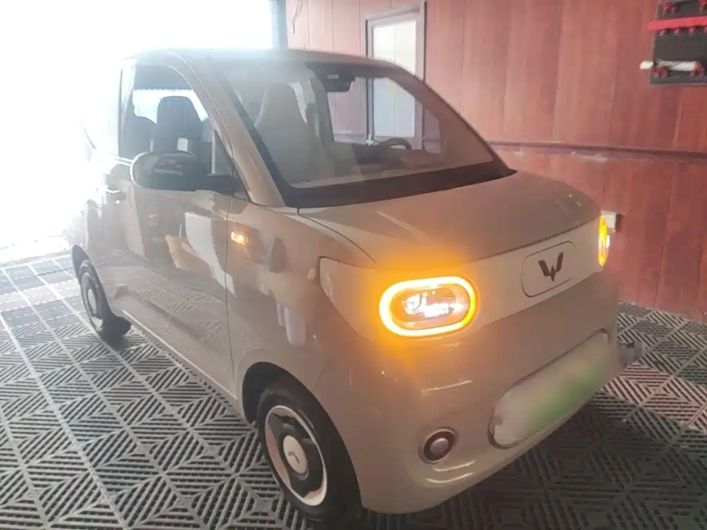 Wuling MINIEV — миниатюра 4