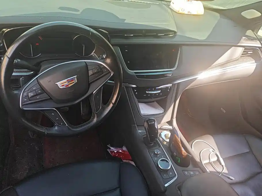 Cadillac XT5 — миниатюра 12