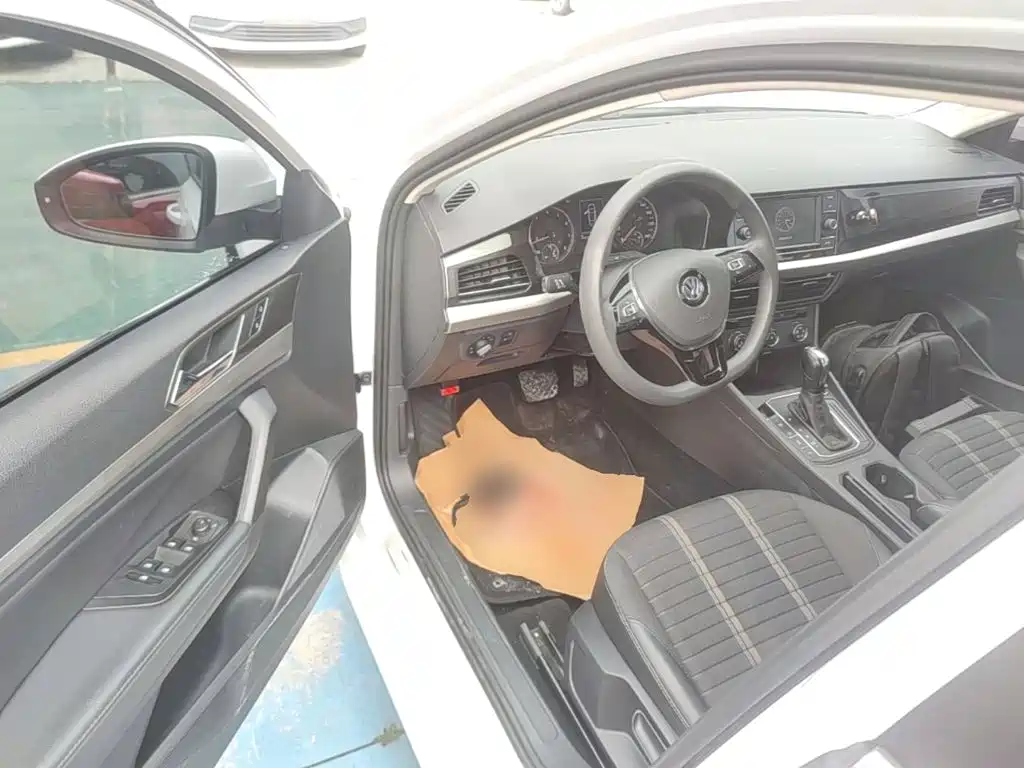 Volkswagen Lavida — миниатюра 16