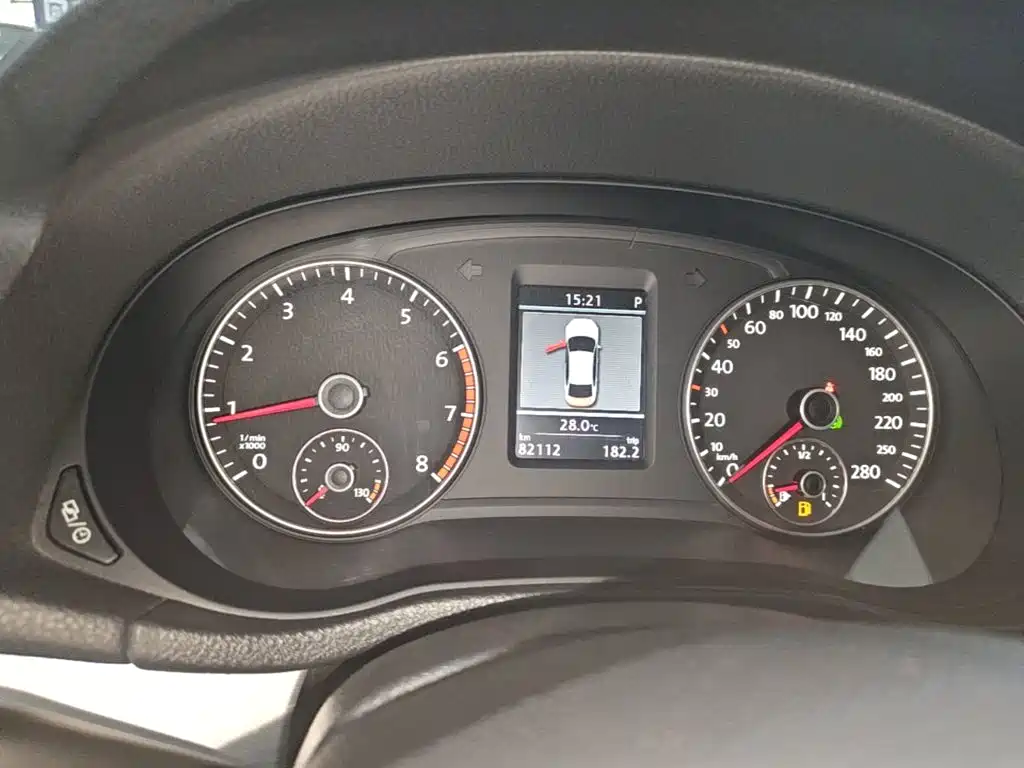 Volkswagen Passat — миниатюра 12