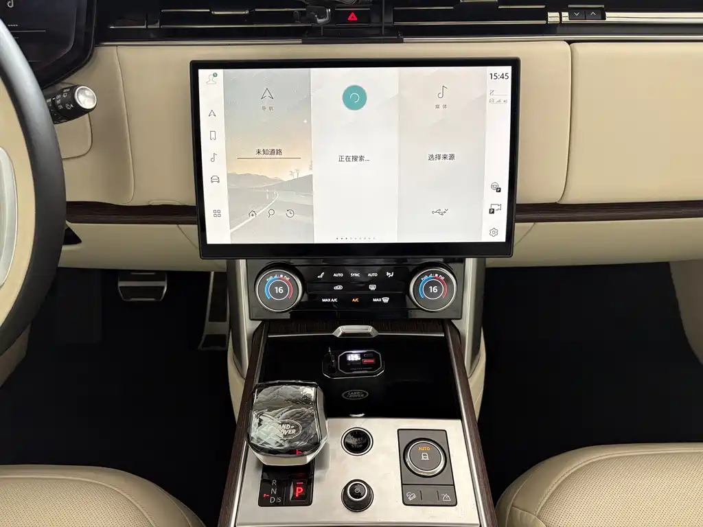 Land Rover Range Rover — миниатюра 11