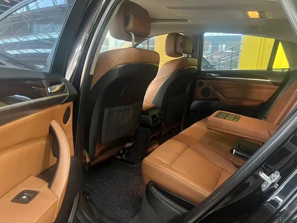 BMW X6 — миниатюра 4
