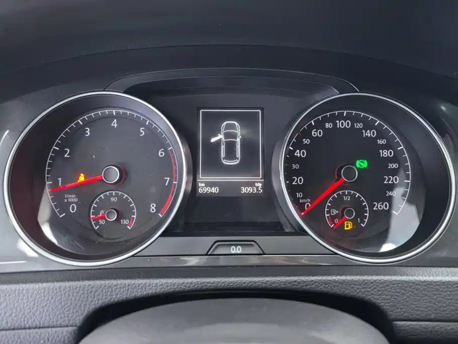 Volkswagen Golf — миниатюра 14