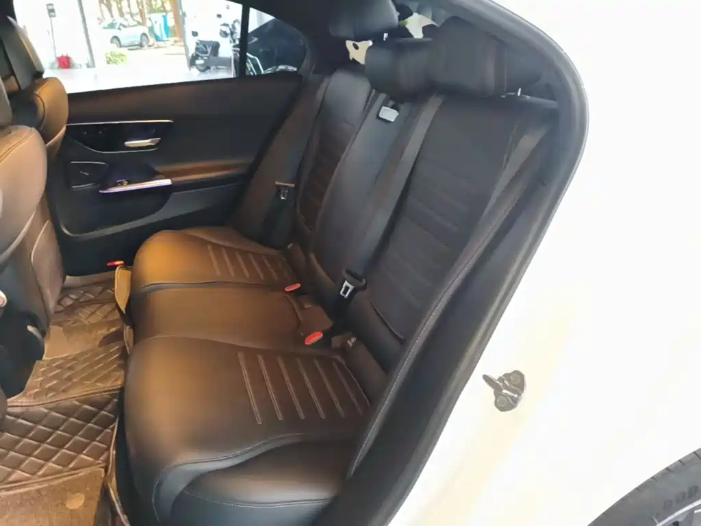Mercedes-Benz C-Class New Energy — миниатюра 17