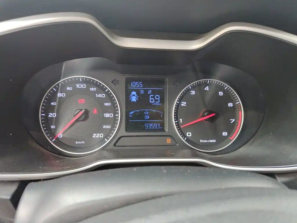 MG ZS — миниатюра 7
