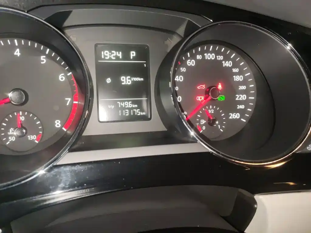 Volkswagen Sagitar — миниатюра 13