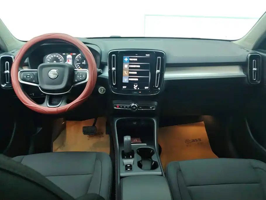 Volvo XC40 — миниатюра 12
