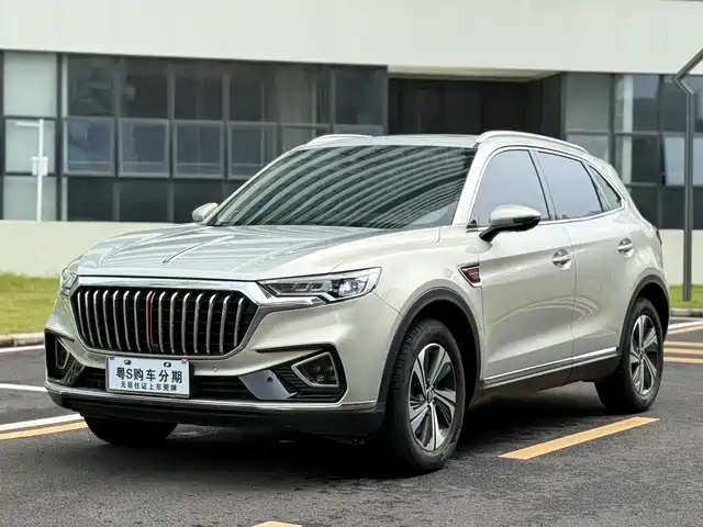 RED FLAG HONGQI HS5 2021