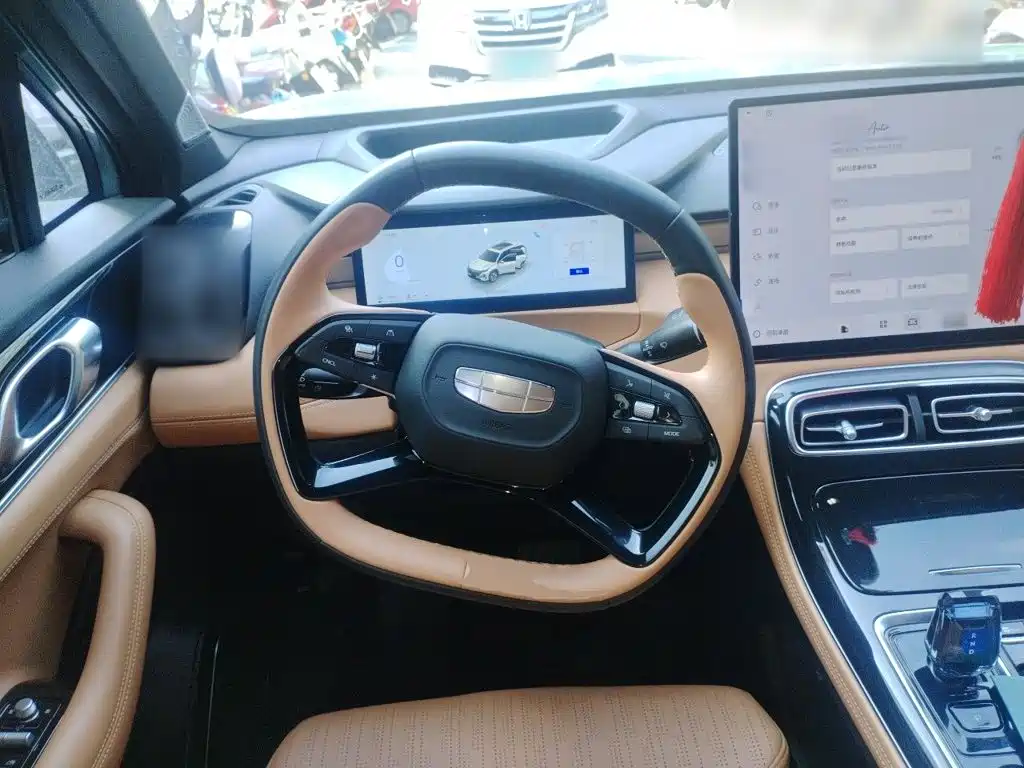 Geely Boyue L — миниатюра 6
