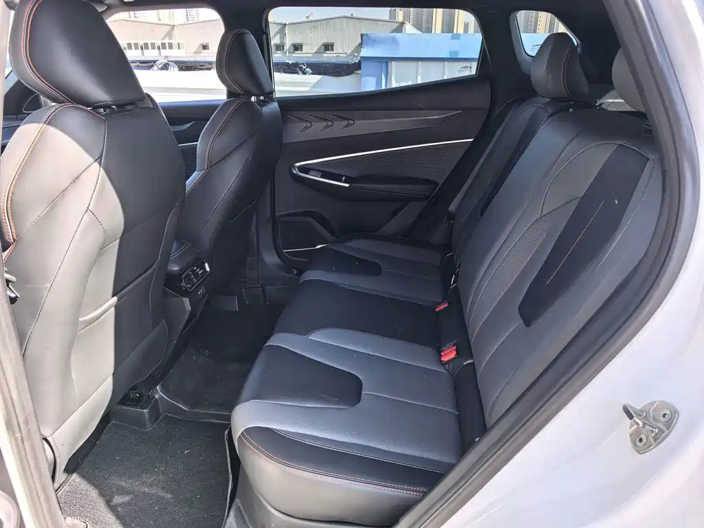 Geely Boyue — миниатюра 6
