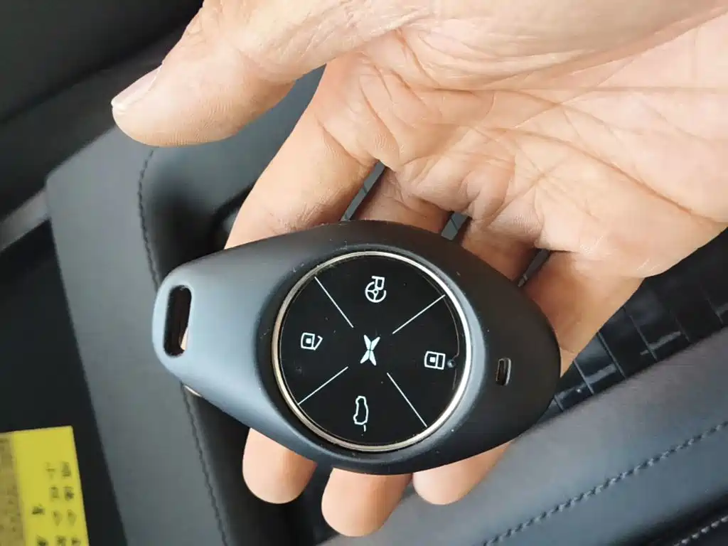 XPeng G3 — миниатюра 9