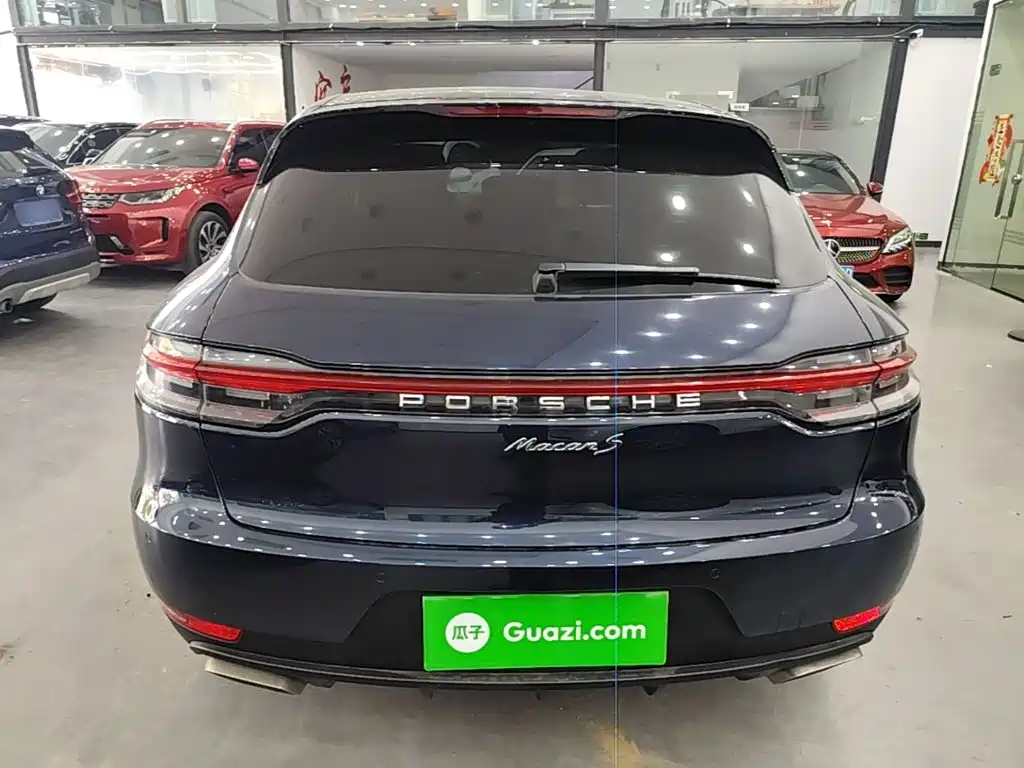 Porsche Macan — миниатюра 6