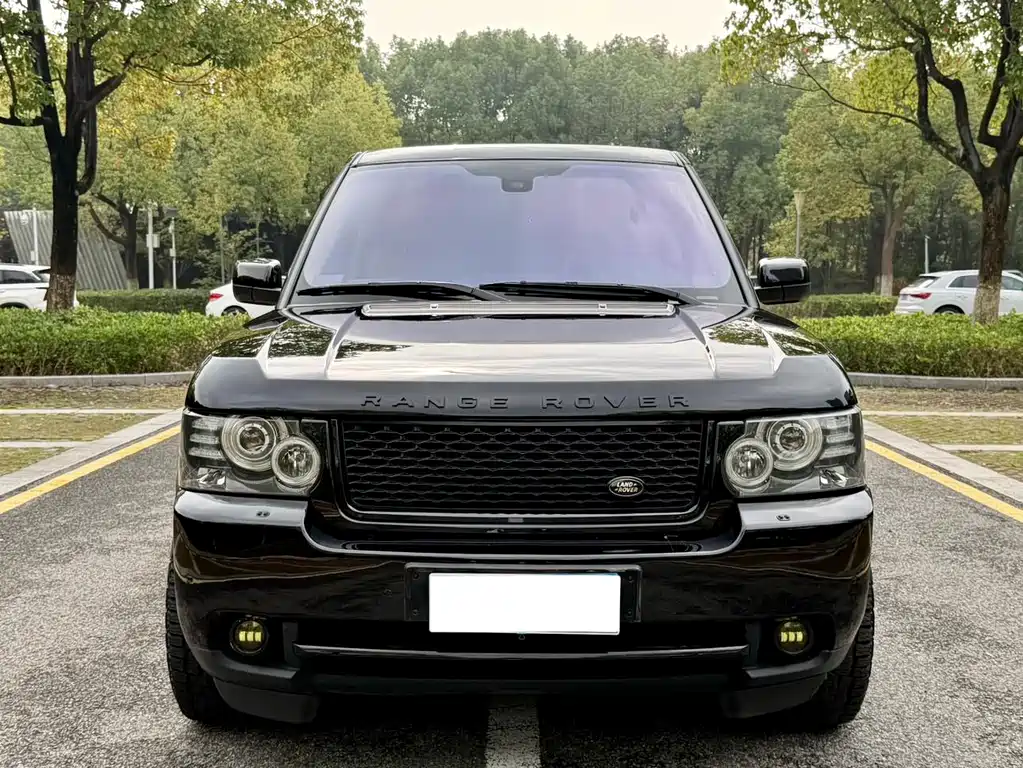 Land Rover Range Rover — миниатюра 2