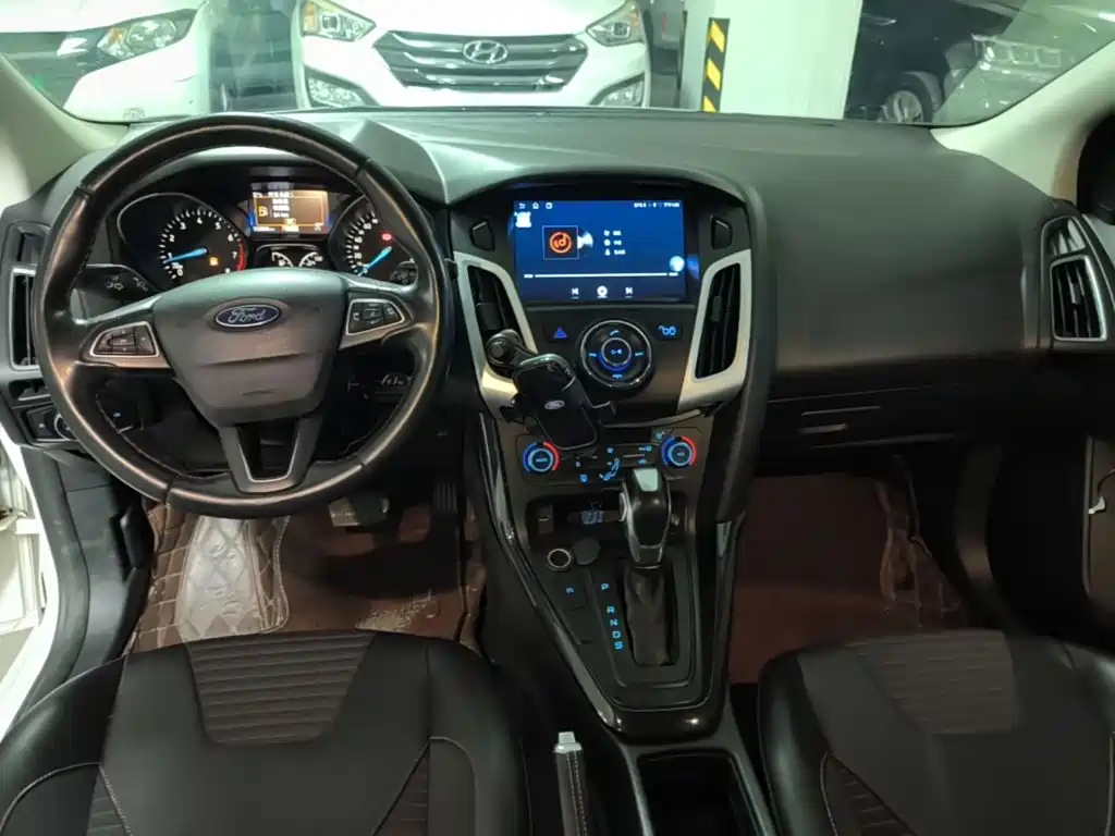 Ford Focus — миниатюра 5