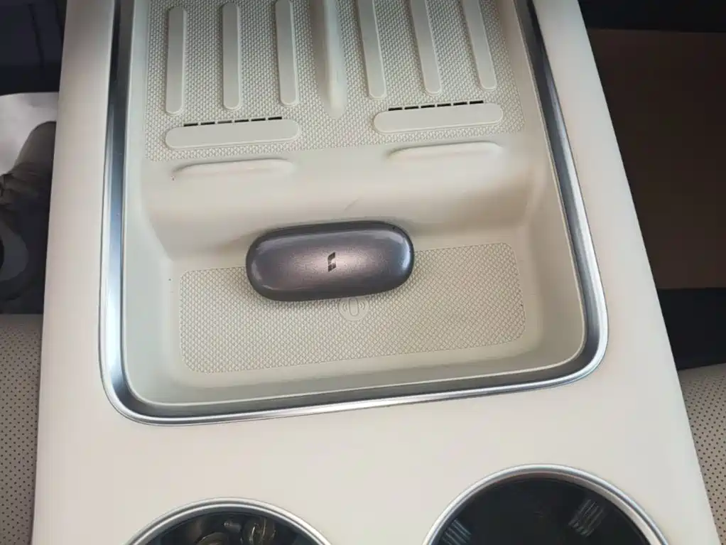 Li Auto Li L9 — миниатюра 9