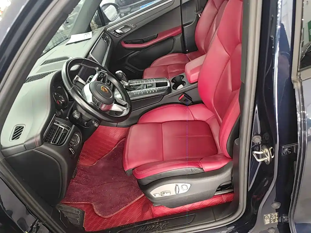 Porsche Macan — миниатюра 15