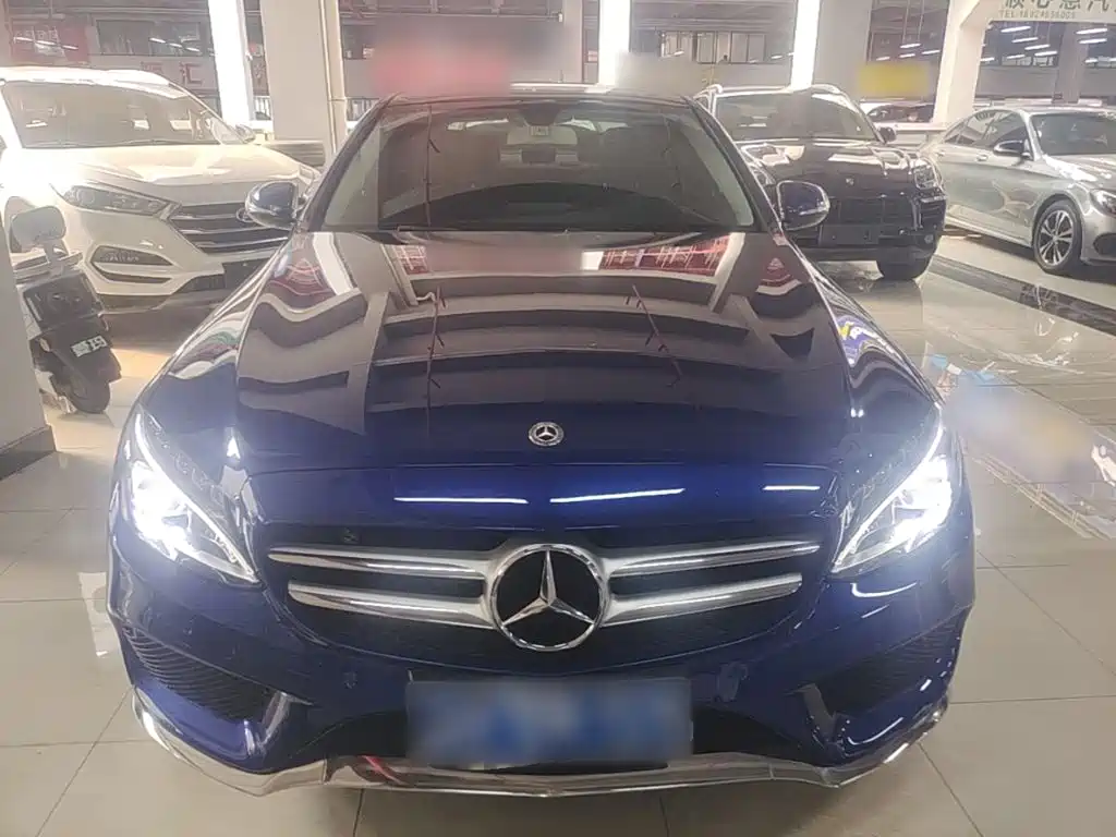 Mercedes-Benz C-Class — миниатюра 3