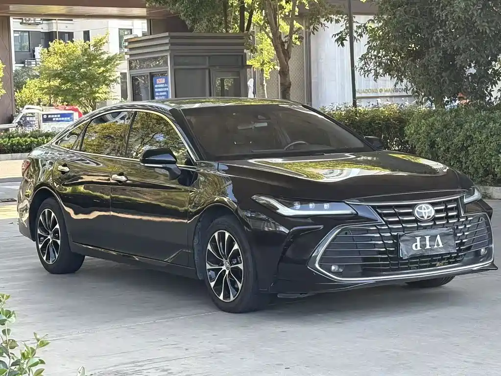 Toyota Avalon — миниатюра 3