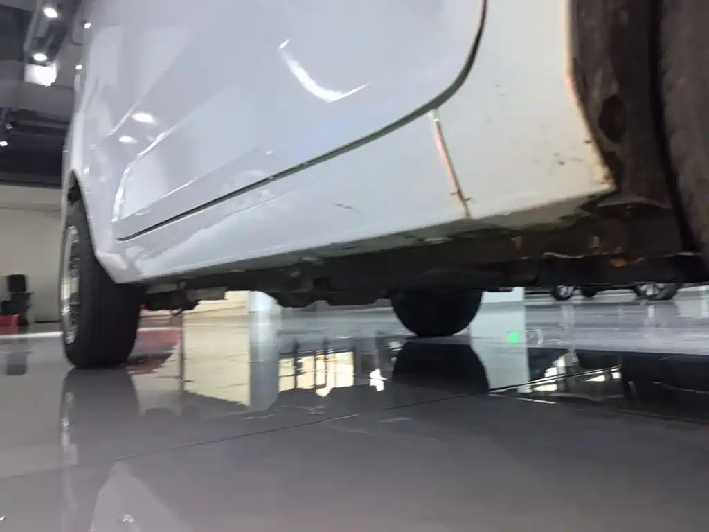 Wuling MINIEV — миниатюра 21