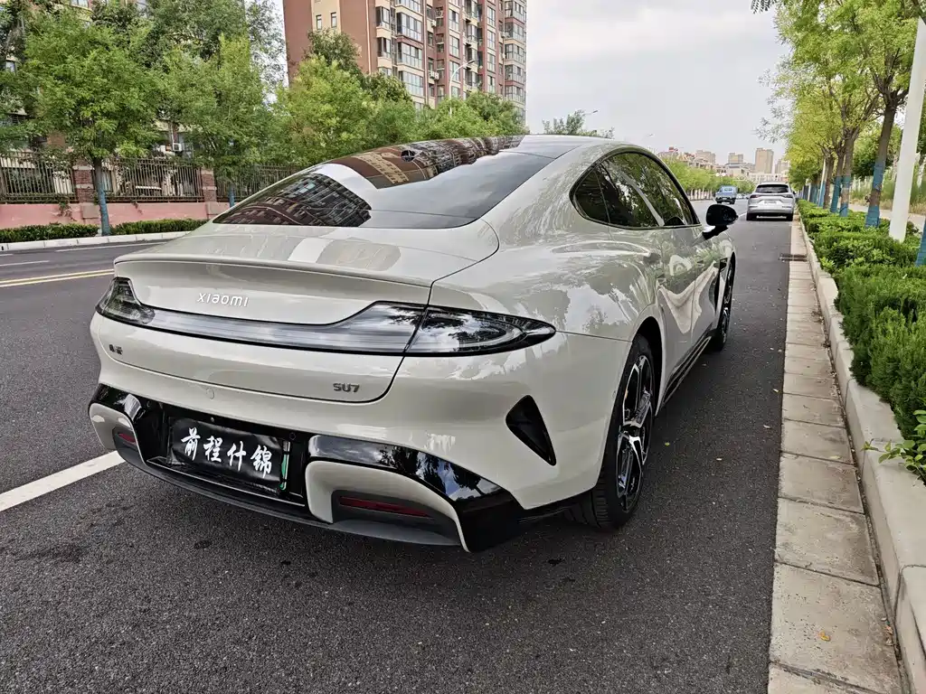Xiaomi SU7 — миниатюра 3