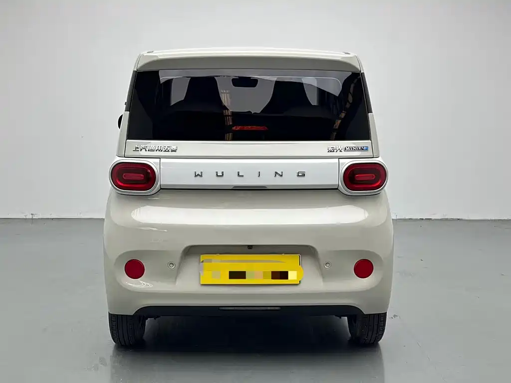 Wuling MINIEV — миниатюра 8