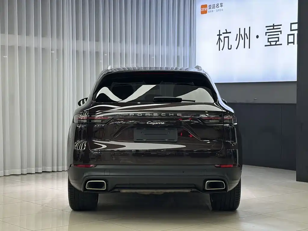 Porsche Cayenne — миниатюра 4