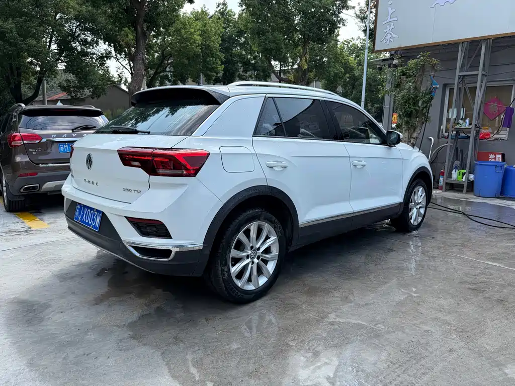Volkswagen T-Roc — миниатюра 8