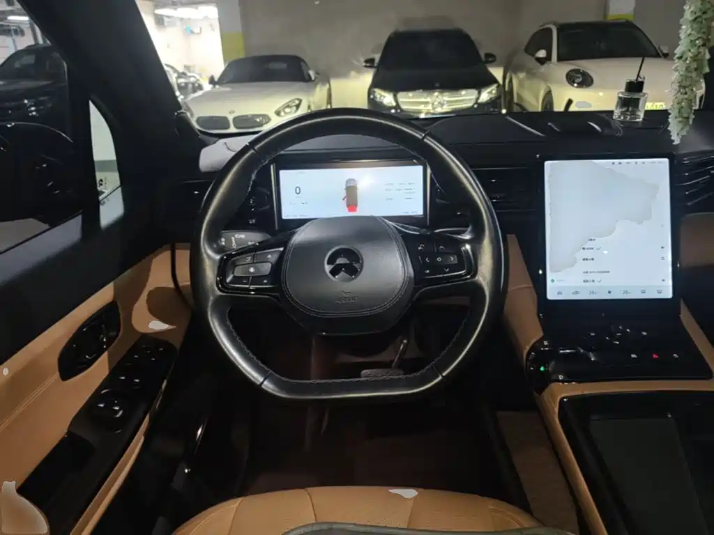 NIO ES8 — миниатюра 11