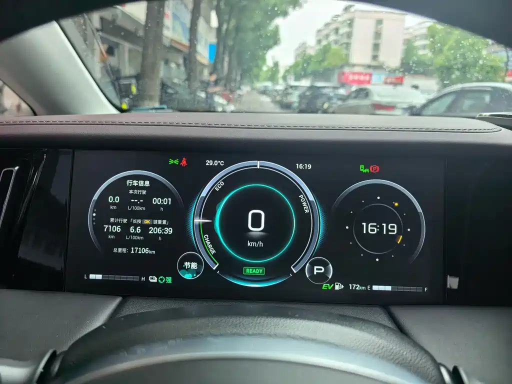 GAC Motor Trumpchi M8 — миниатюра 5