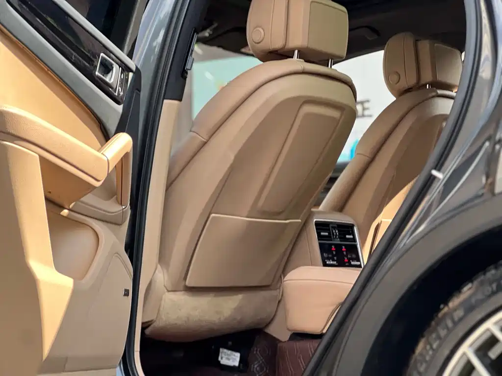 PORSCHE CAYENNE NEW ENERGY