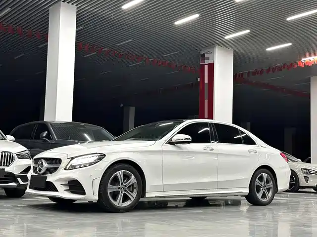 MERCEDES BENZ C CLASS