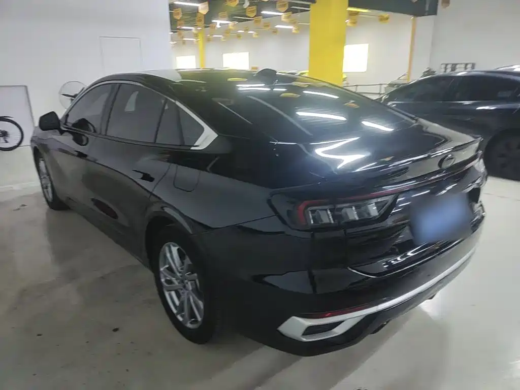 Ford Mondeo — миниатюра 5