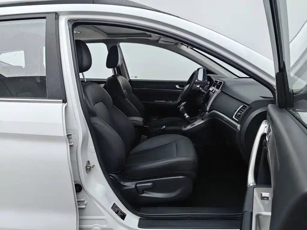 Haval M6 — миниатюра 23