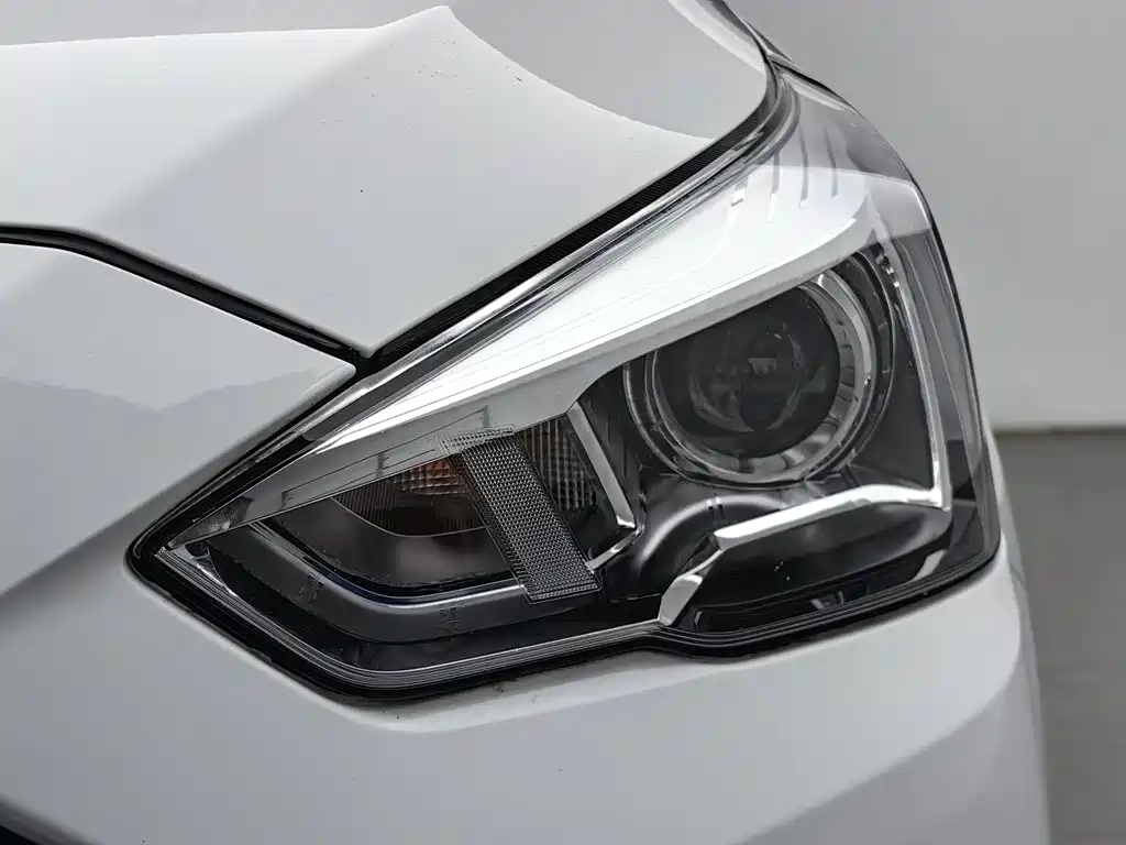 Haval M6 — миниатюра 7