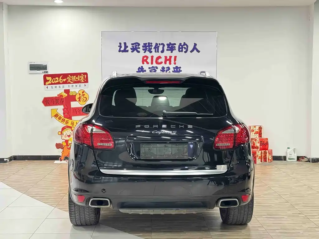Porsche Cayenne 2011 Cayenne S 4.8L