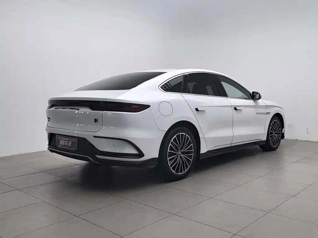 BYD Han — миниатюра 2