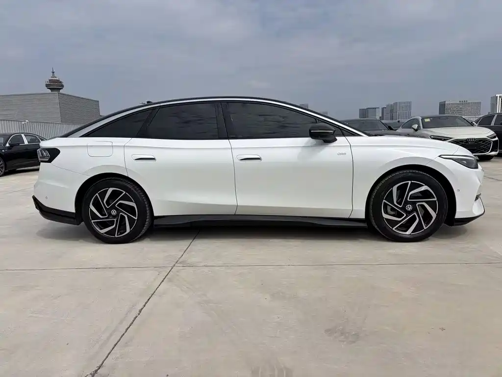 Volkswagen ID.7 VIZZION — миниатюра 5