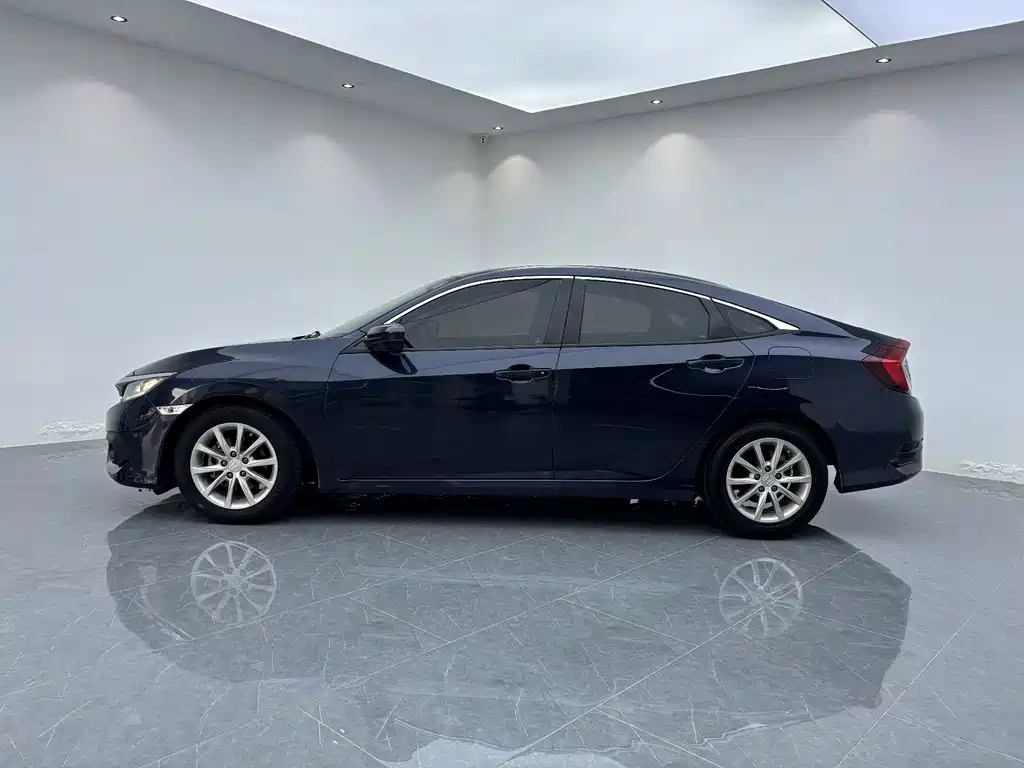 Honda Civic — миниатюра 15