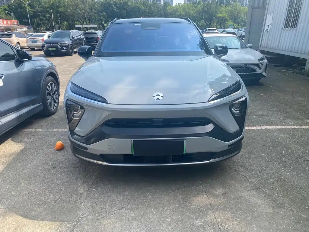 Nio ES6 2022