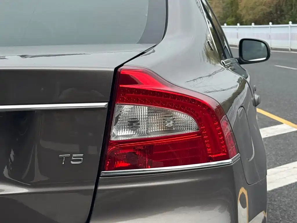 Volvo S80L — миниатюра 6