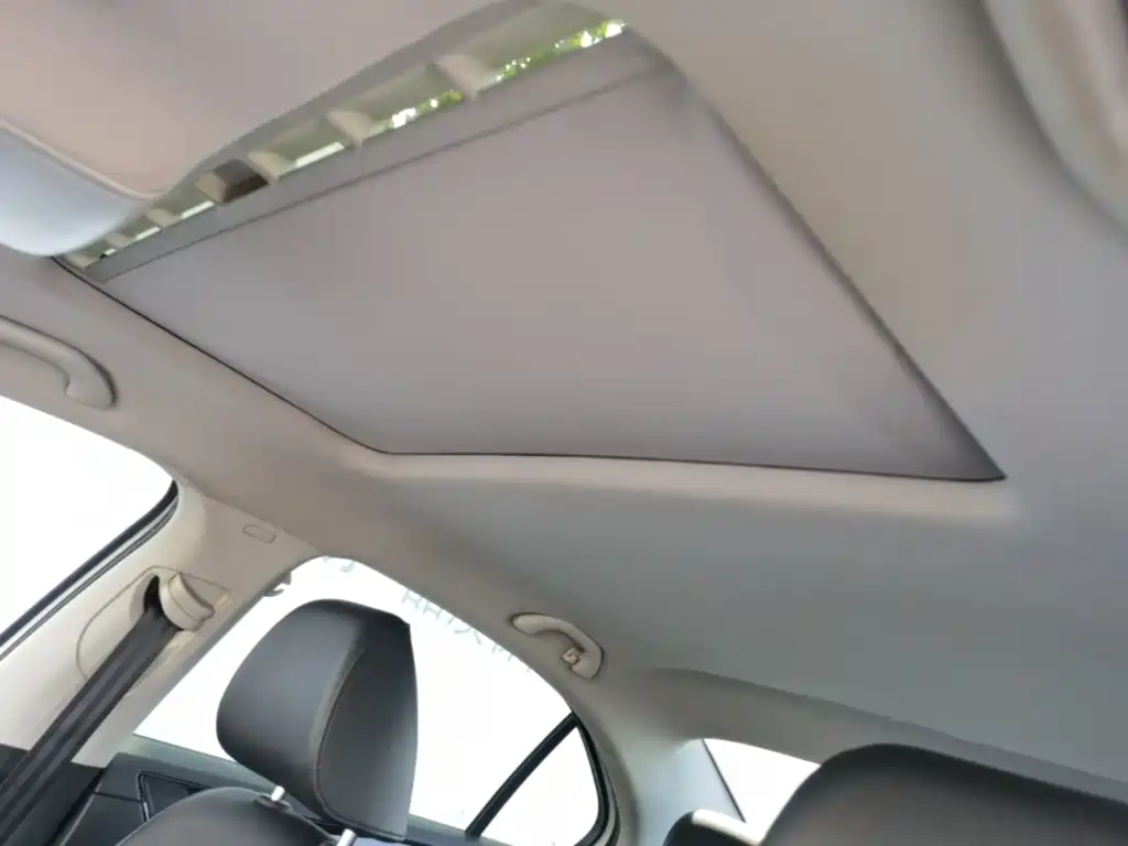 Volkswagen Sagitar — миниатюра 18