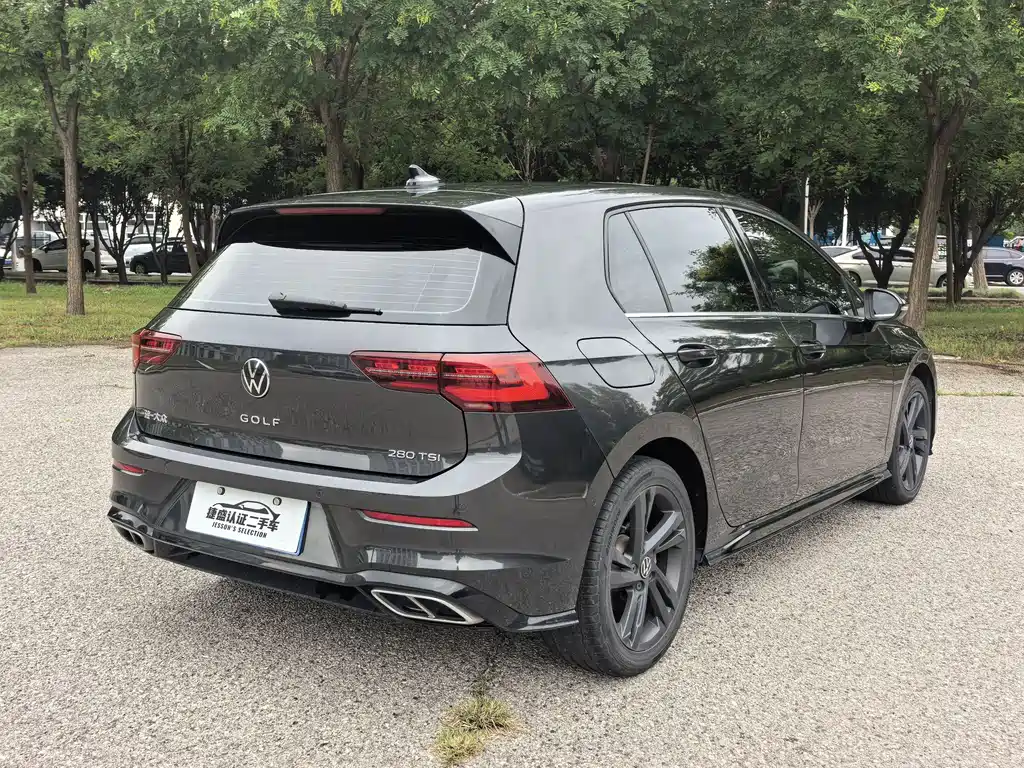 Volkswagen Golf — миниатюра 6
