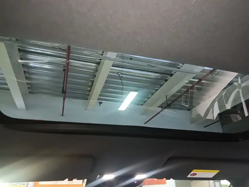 Li Auto Li L8 — миниатюра 18